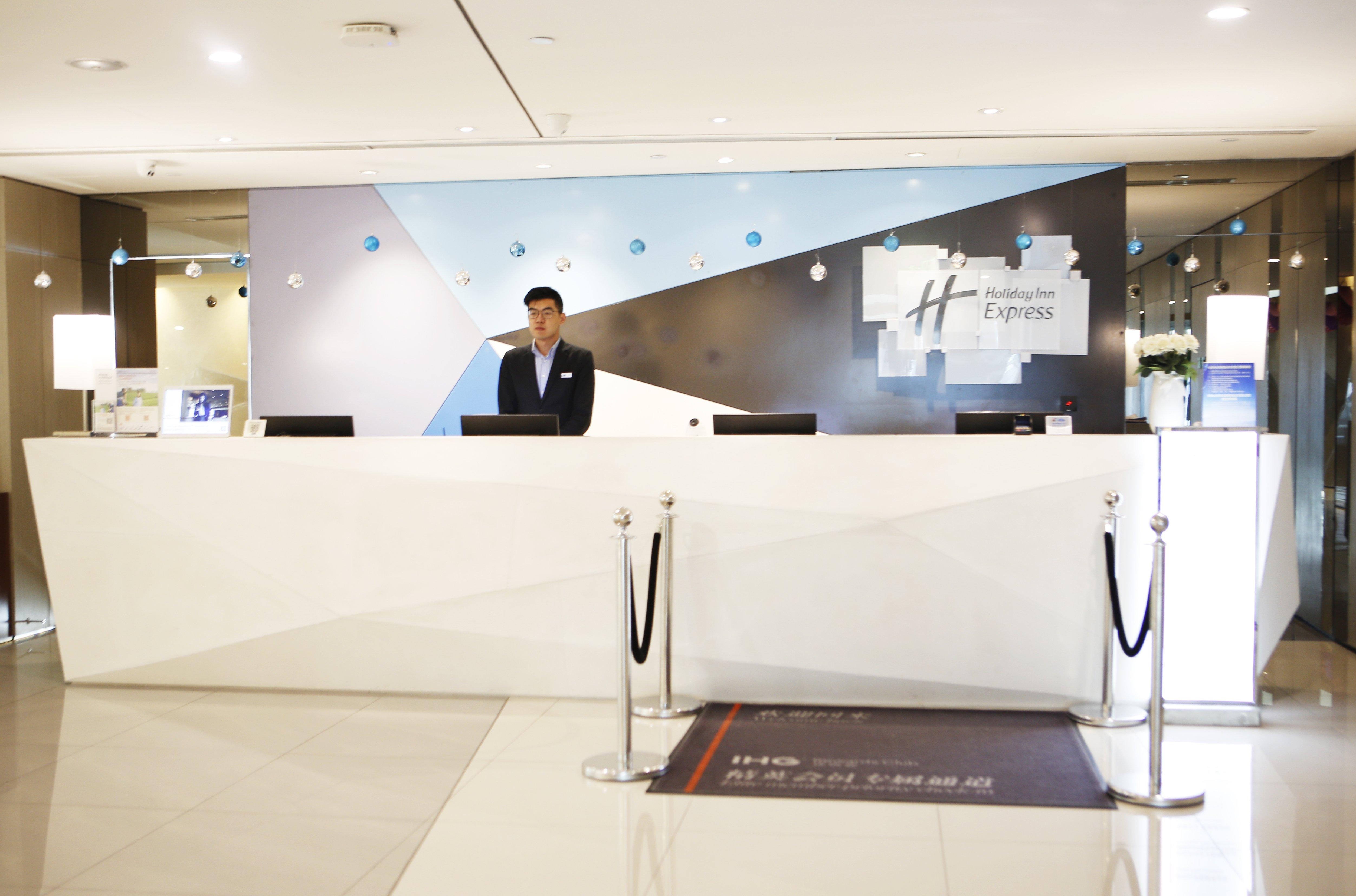 Holiday Inn Express Yingkou Onelong Plaza By Ihg Gaizhou Экстерьер фото