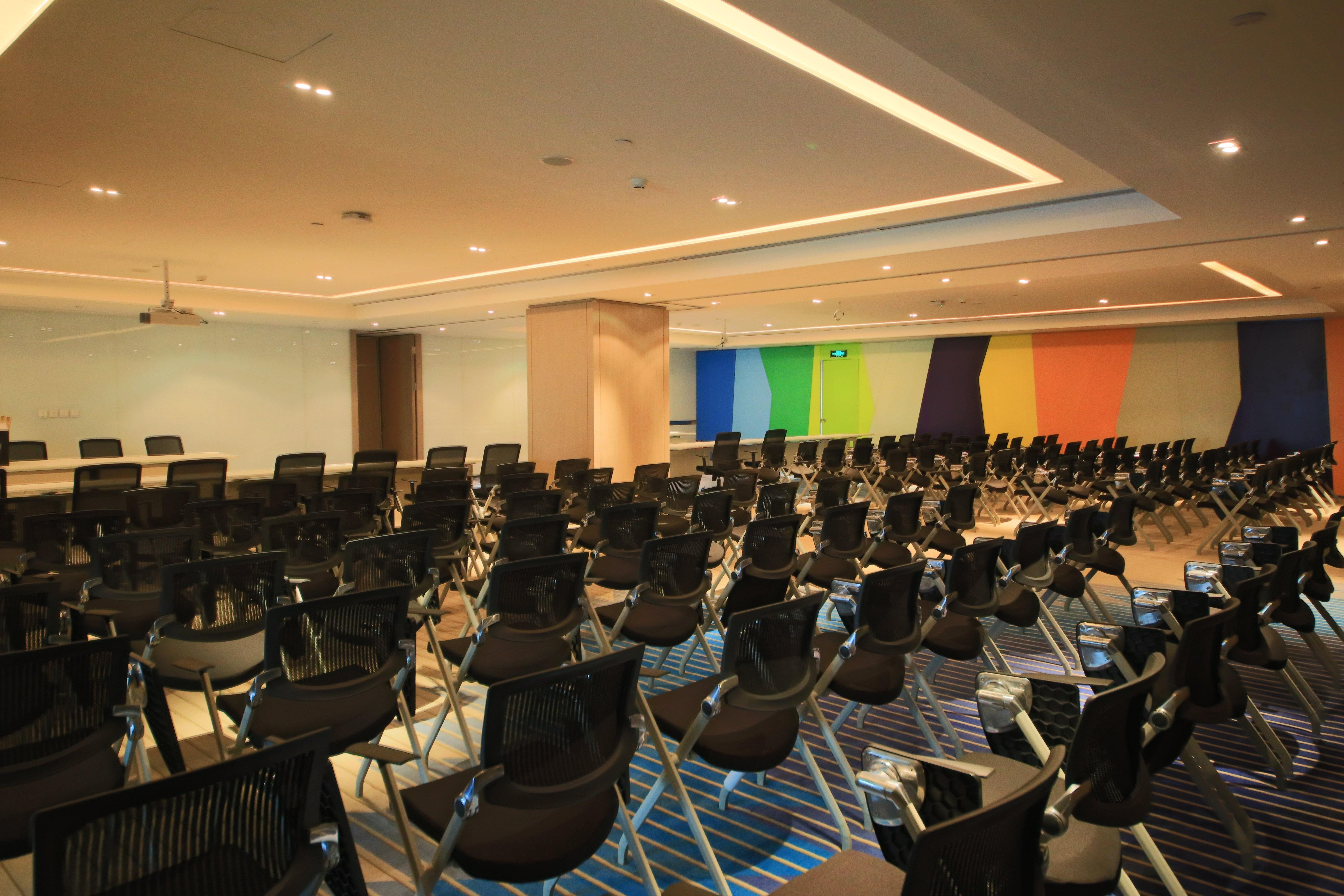Holiday Inn Express Yingkou Onelong Plaza By Ihg Gaizhou Экстерьер фото