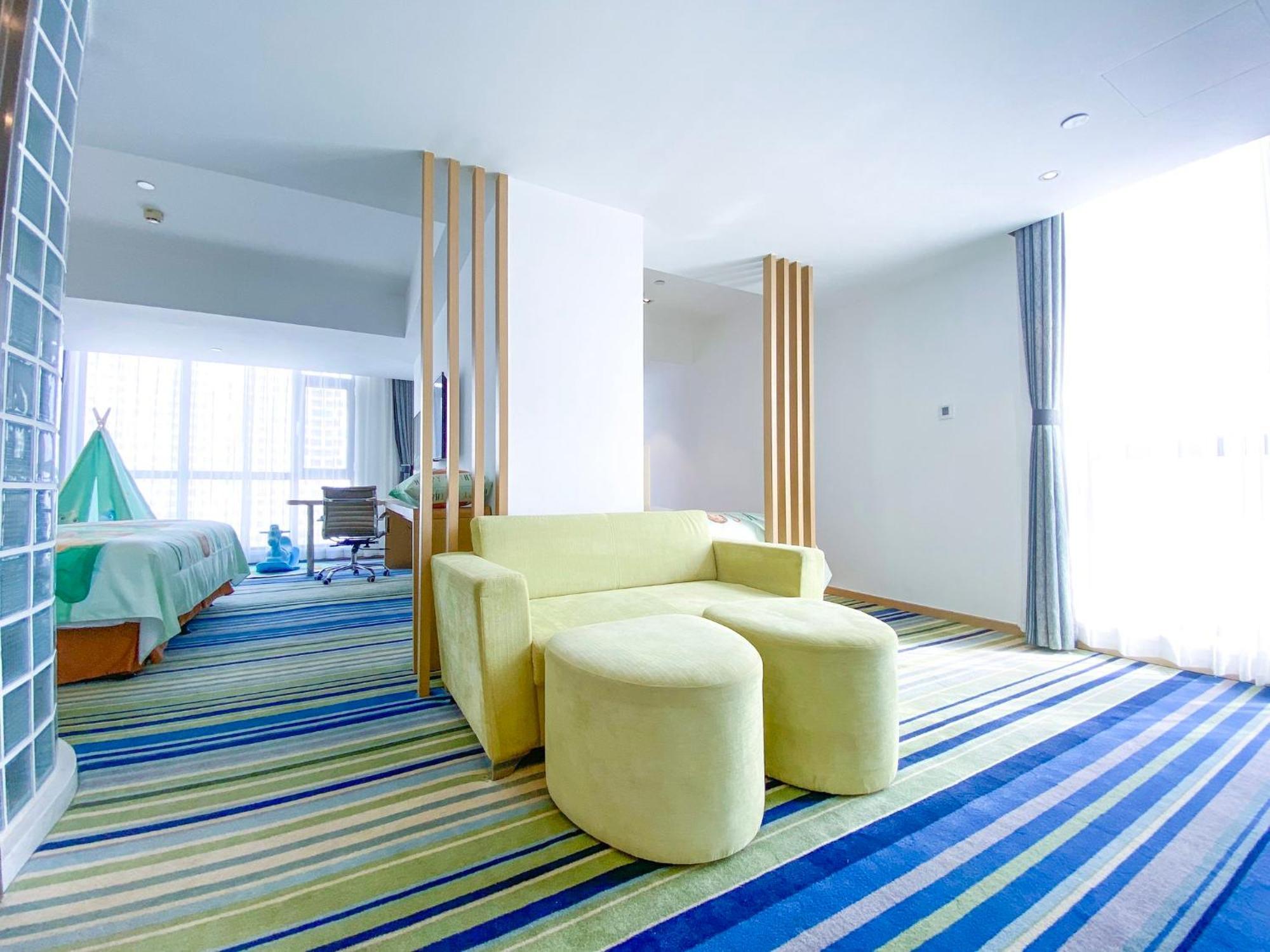 Holiday Inn Express Yingkou Onelong Plaza By Ihg Gaizhou Экстерьер фото
